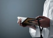 Fatwa Agama tentang Pencegahan HIV: Konteks, Tantangan, dan Solusinya