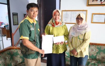 BAZNAS Cirebon Salurkan Bantuan Gizi dan Pendidikan untuk Anak Terdampak HIV-AIDS